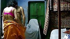 Indian amateur savita bhabhi giving hot blowjob